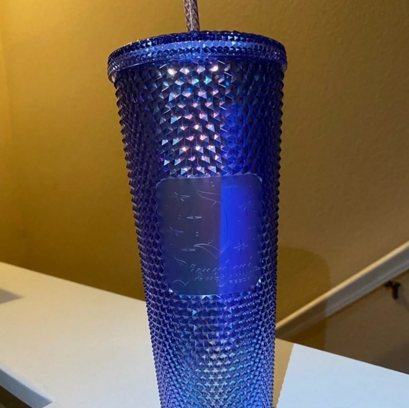 Disney Parks Starbucks 2021 Tumbler - Picture 4 of 7